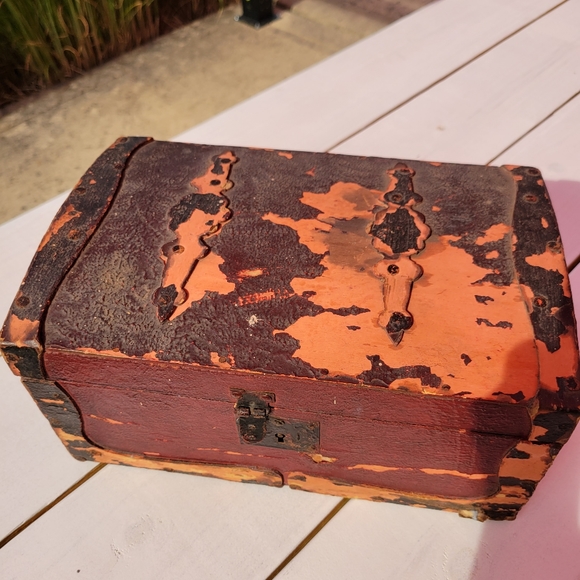 Vintage ~ Antique ~ Handmade Trunk ~ Early 20th Century ~ Rustic ~ Farmh… - Picture 8 of 14